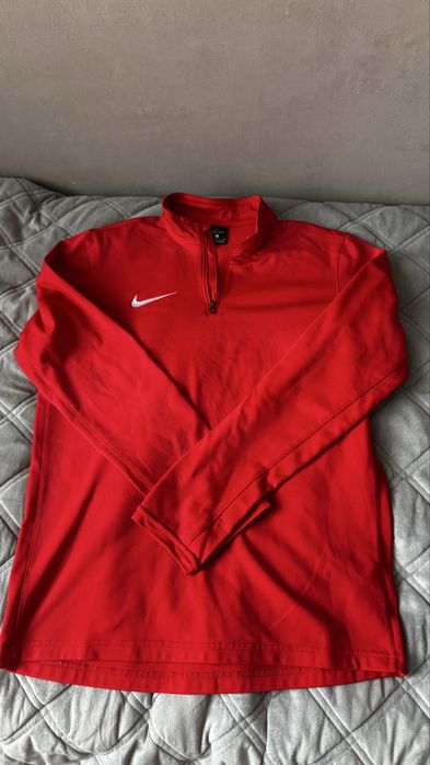 оригинальные вещи NIKE ,TOMMY HILFIGER