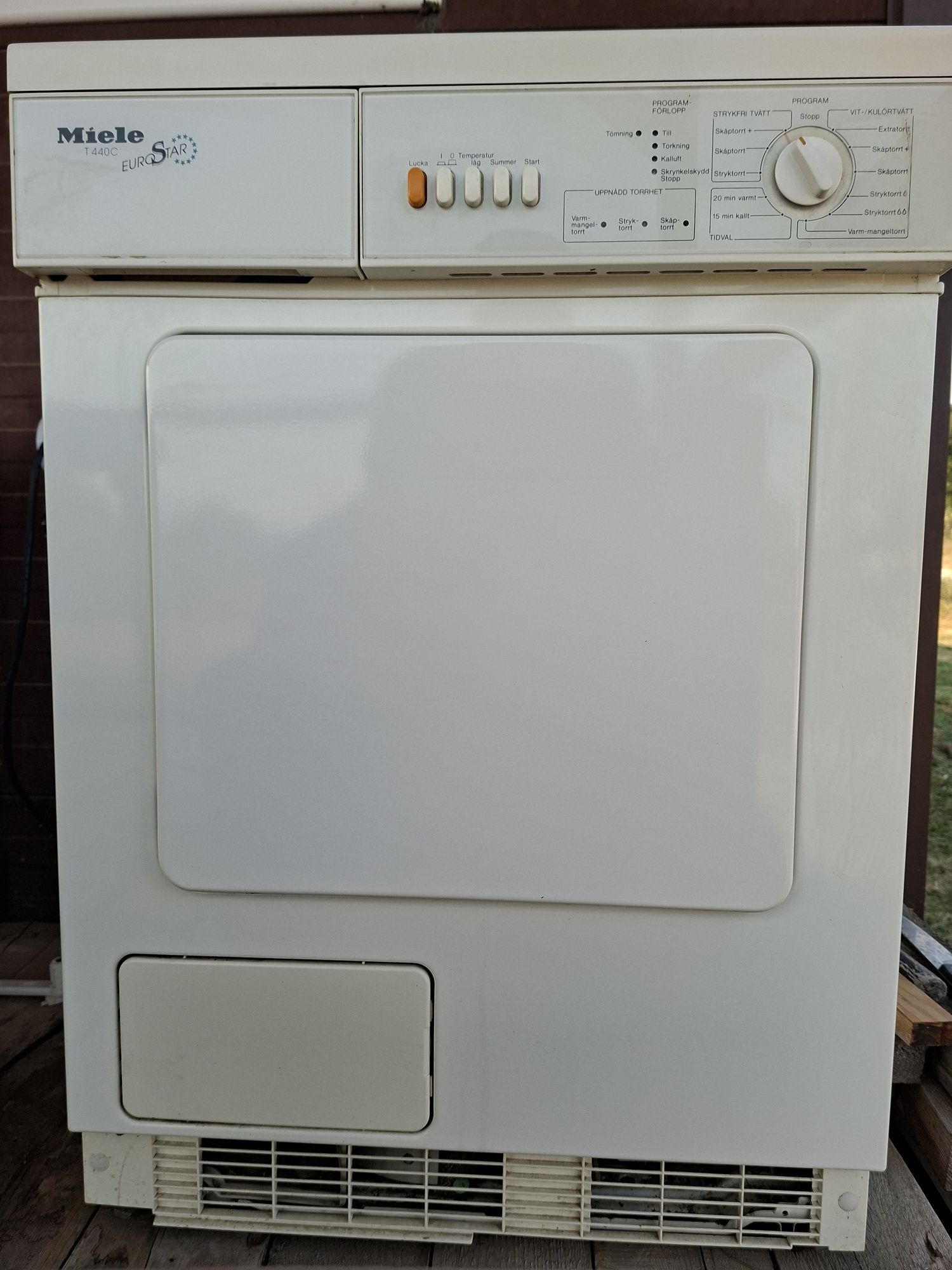 Сушилня Miele...