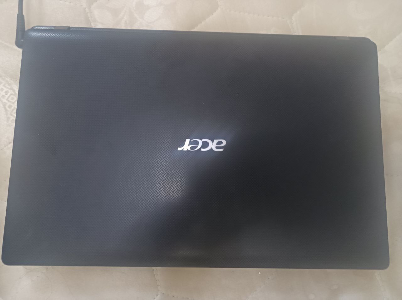 Acer Core i5 Sotiladi yoki Obmen