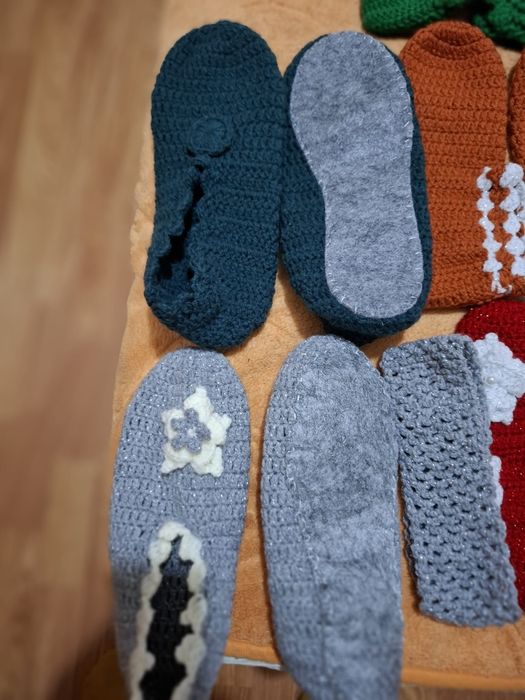 Papuci UNICAT lucrați manual!