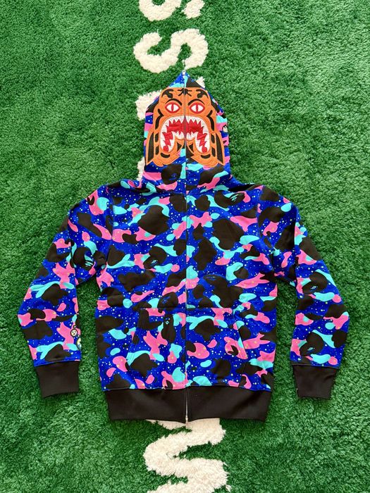 Hanorac Bape Shark Cudi Kid L - Zip Up Camo Hoodie