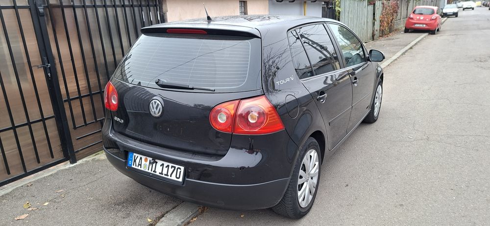Vand sau Schimb Vw Golf 5 - variante auto