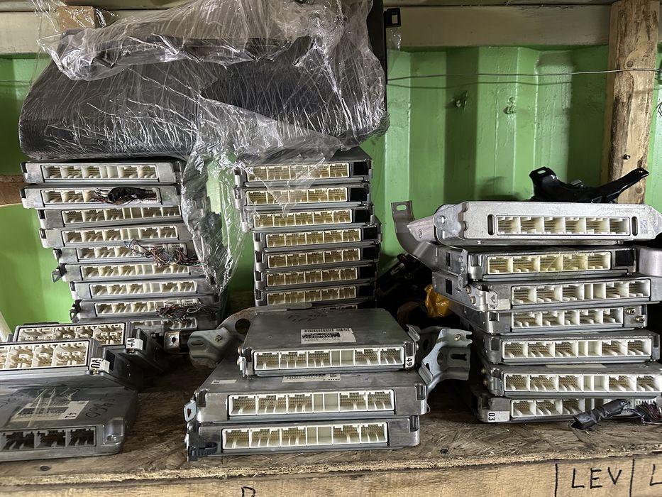 ЭБУ ECU Тойота Лексус Авторазбор