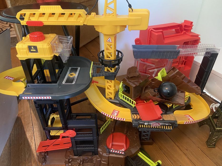 Детска писта Paw patrol, matchbox и строителна площадка