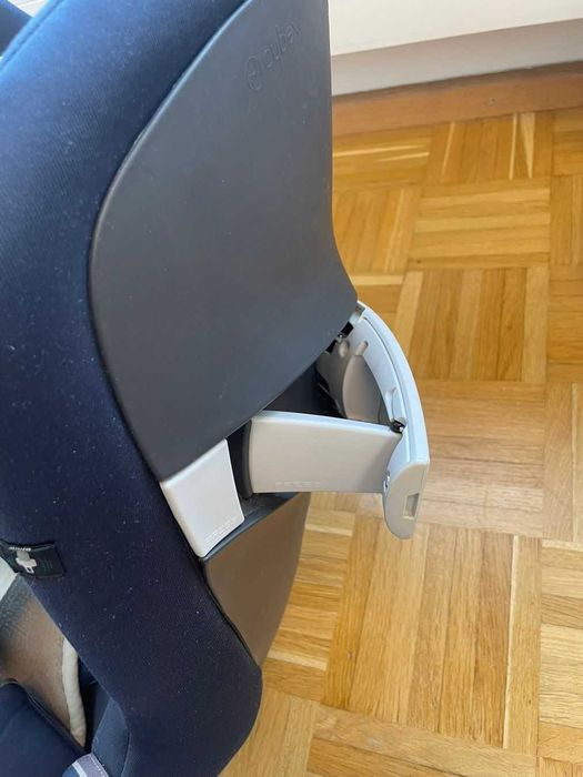 Столче за кола CYBEX Sirona M2 i-Size + база CYBEX Base M