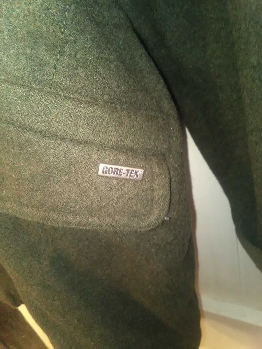 Отлично запазено мъжко облекло