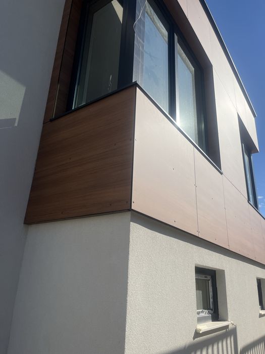 Продава се Къща в Варна, Базар Левски - 250 кв.м за 1400 €/кв.м - Снимка #1