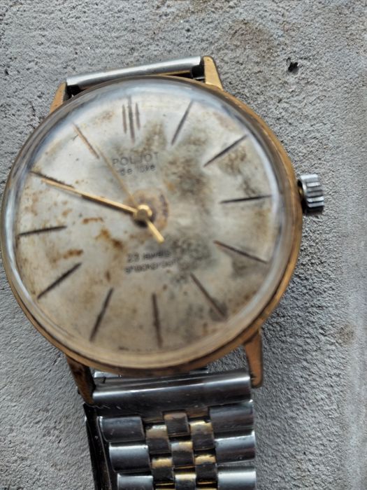 Стар часовник "Пальот"