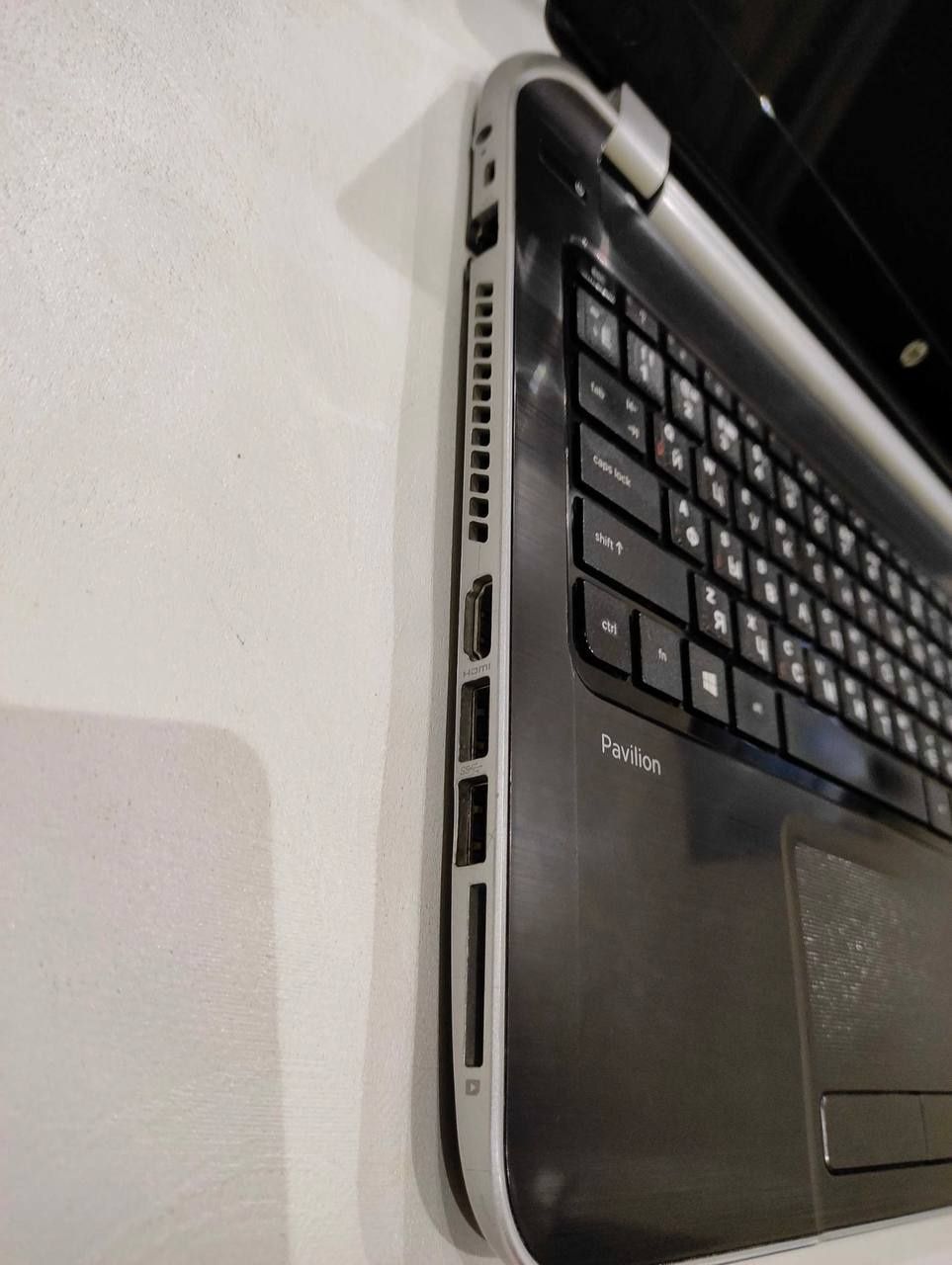 HP Pavilion Notebook, Core i3 (naqd, payme, click)