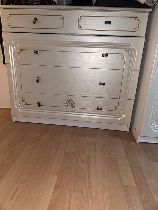 Комод 25000 тг хорошем состаянии