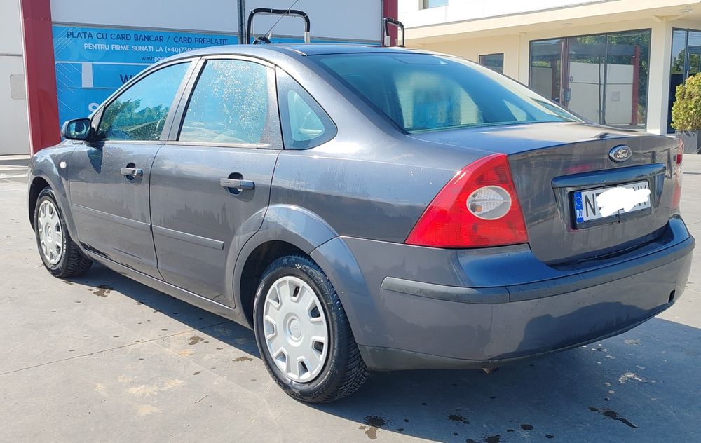 Ford Focus 1.6 Benzina și GPL