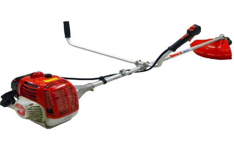 Inchiriez scule:motocoasa,tractoras,scarificator,tocator crengi,drujba