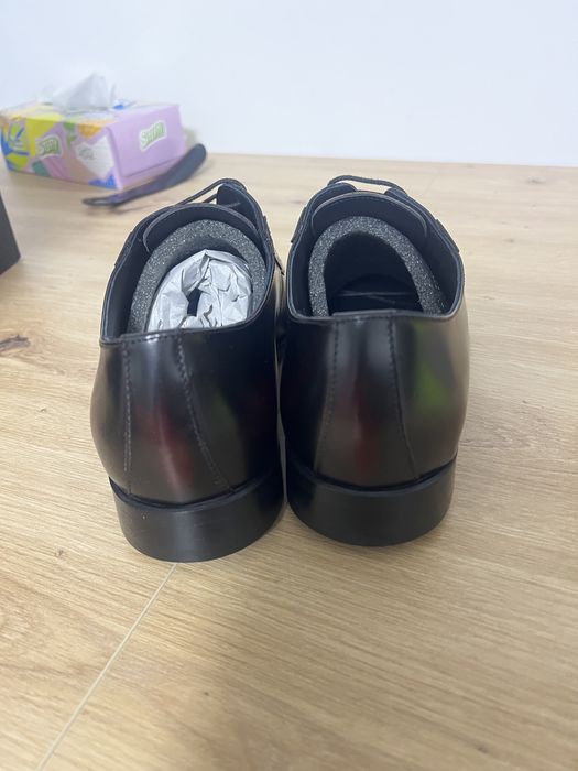 Pantofi noi cu etichete Marelbo 40