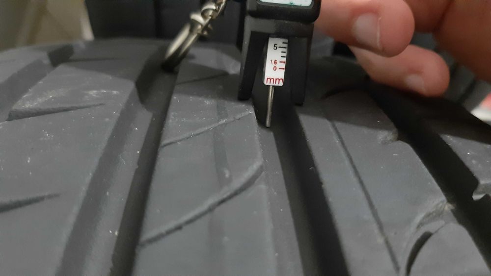 ПЕРФЕКТНИ летни гуми 215/70R16 100H HANKOOK VENTUS PRIME 2