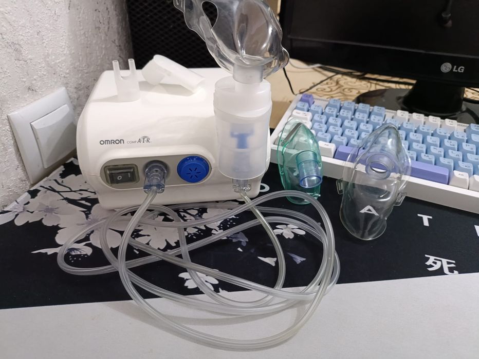 Ингалятор "Omron CompAir NE-C28 Plus"