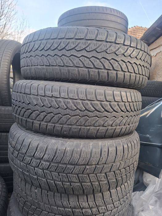 Vand 2 sau 4 anvelope 195 65 15 bune de iarna fără defecte
