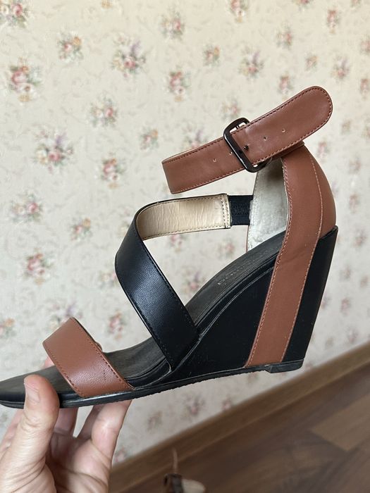 босоножки на танкетке бу