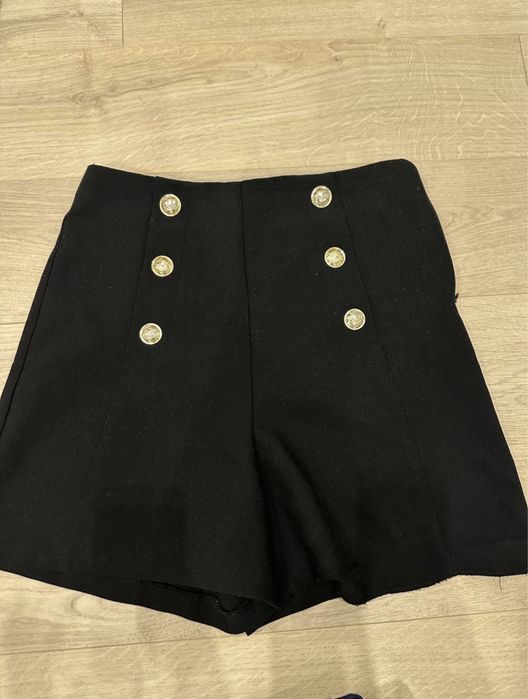 Классические шорты