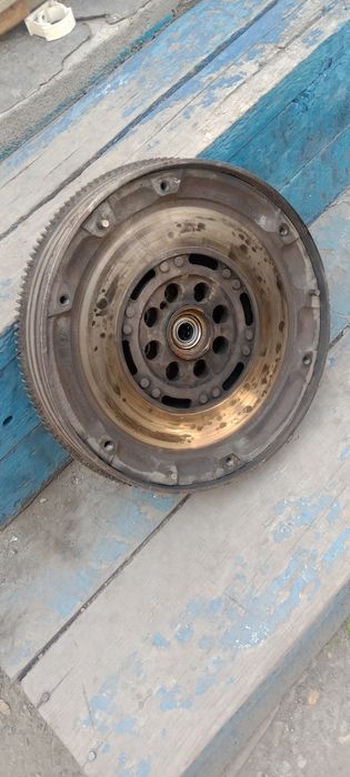 Маховик Мерседес 111 ДВС .2.0