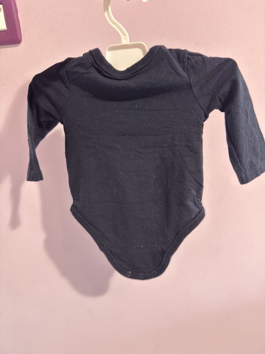 Комплект анцунг и две бодита Guess