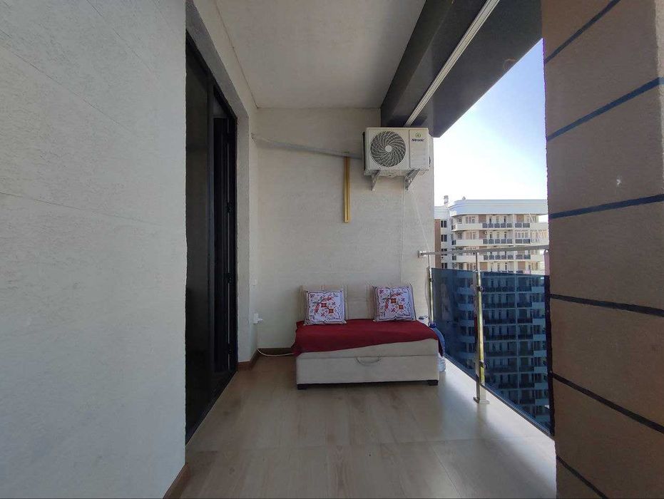 Продается 2 комнатная квартира с террасой на ЖК "ХON SAROY" Юнусабад.