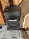 Продавам Камина на дърва с чугунен плот Прити K2 CP, 10.4 kW