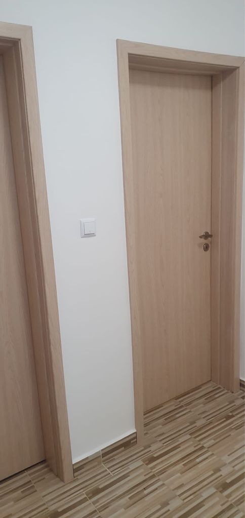 Дава се под наем Тристаен апартамент в Смолян, в.з. Смолян - 66 кв.м за 229.5 € - Снимка #1