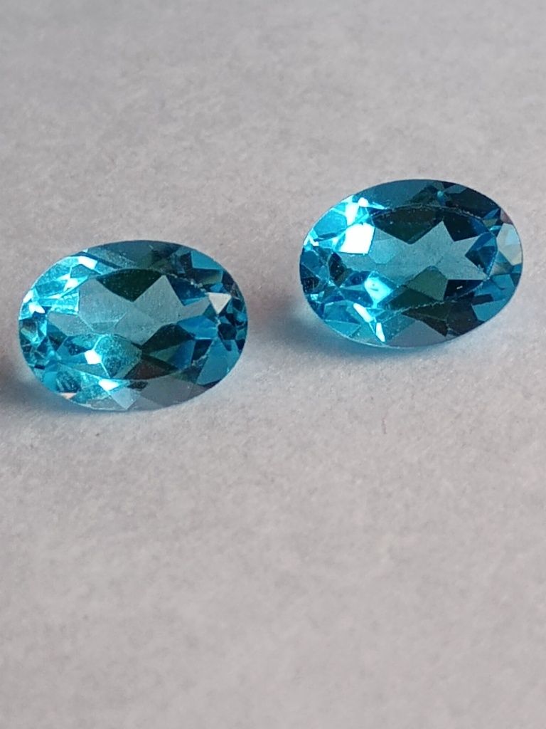 Топази чифт Swiss Blue