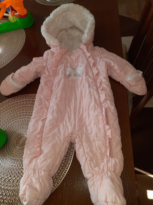 Combinezon mărimea 68