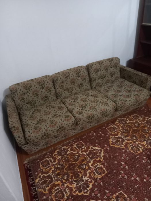 Диван продам недорого