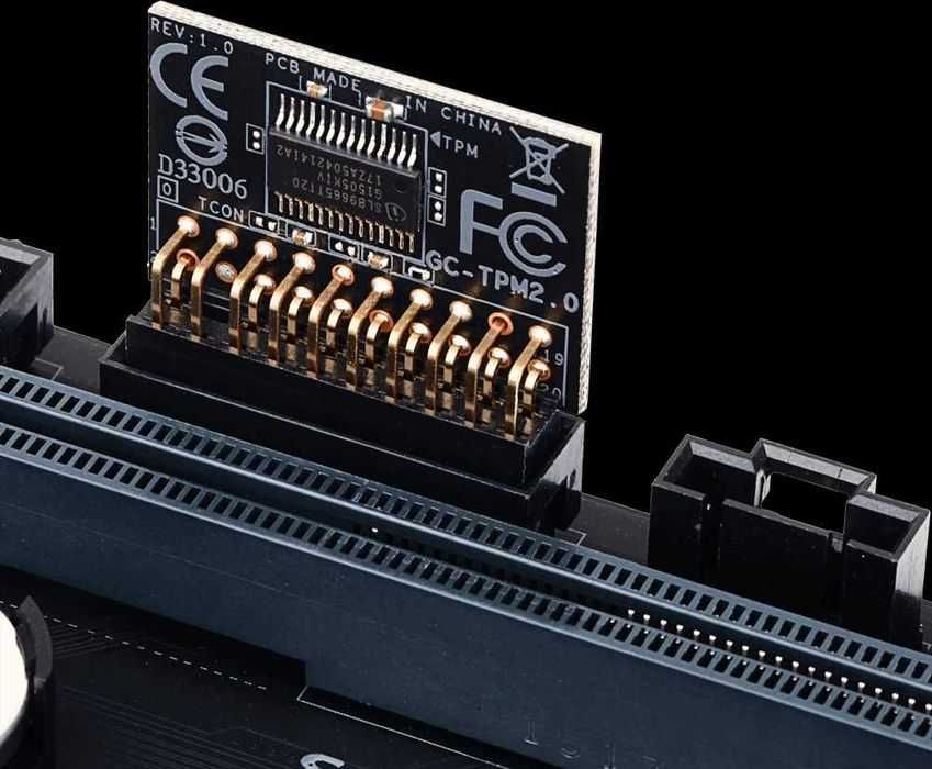 2 штуки. Модуль защиты информации Gigabyte GC-TPM2.0