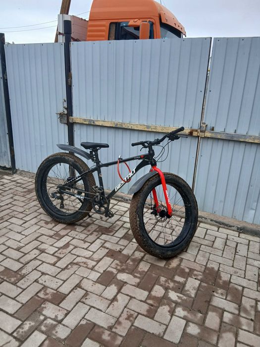 Продам велосипед фэтбайк