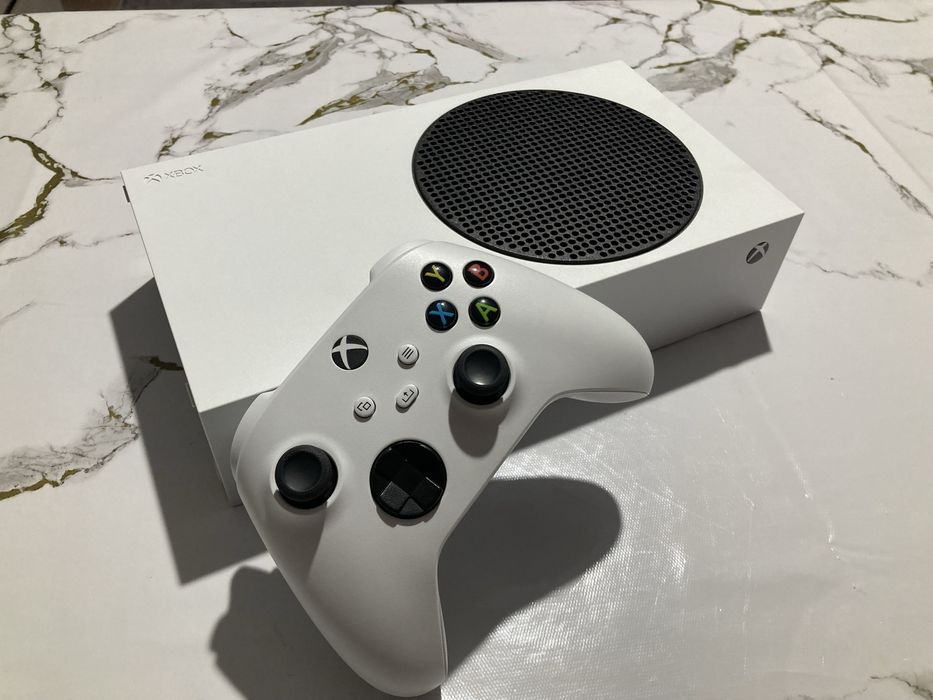 Продам X Box series S 512G