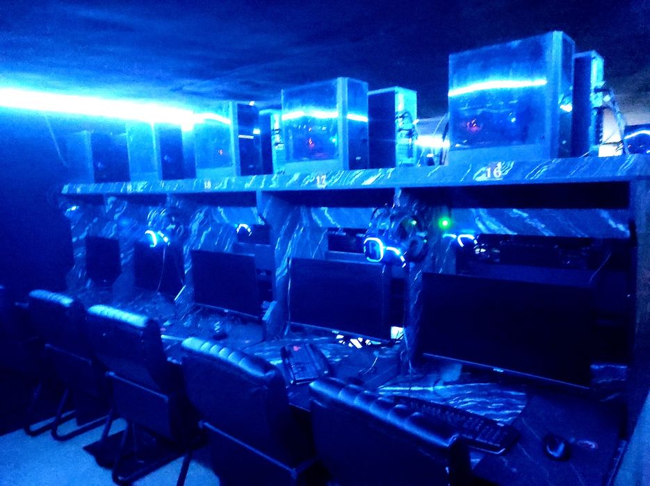 Tayyor Biznes Kompyuterlar Jihozlari bilan Sotiladi!!