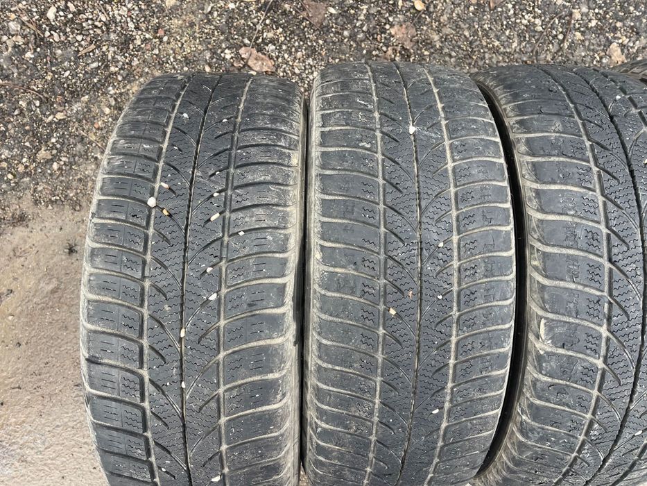 Cauciucuri de iarnă 225/55/17