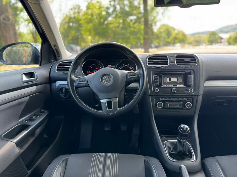 Vand Volkswagen VW Golf 6 match an 2013