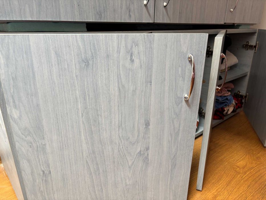 Dulapuri de bucatarie sau pentru haine