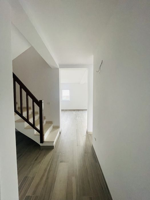 Casa in zona selecta, in Sanandrei direct de la proprietar .