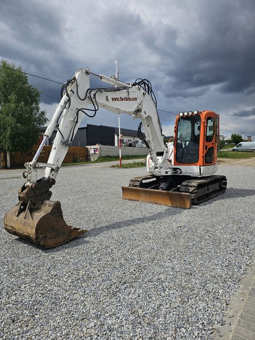 Excavator komatau pc 88