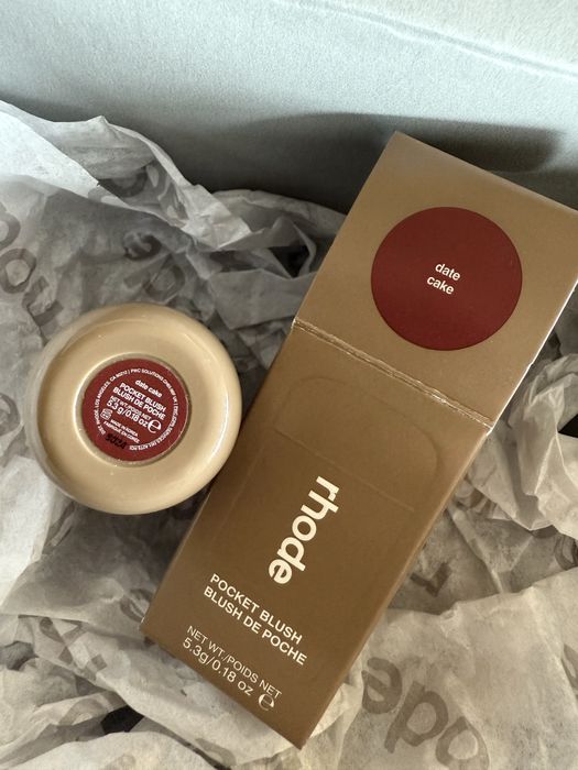 Rhode pocket blush