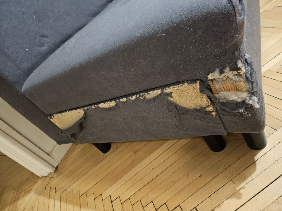 Canapea IKEA folosita gratis
