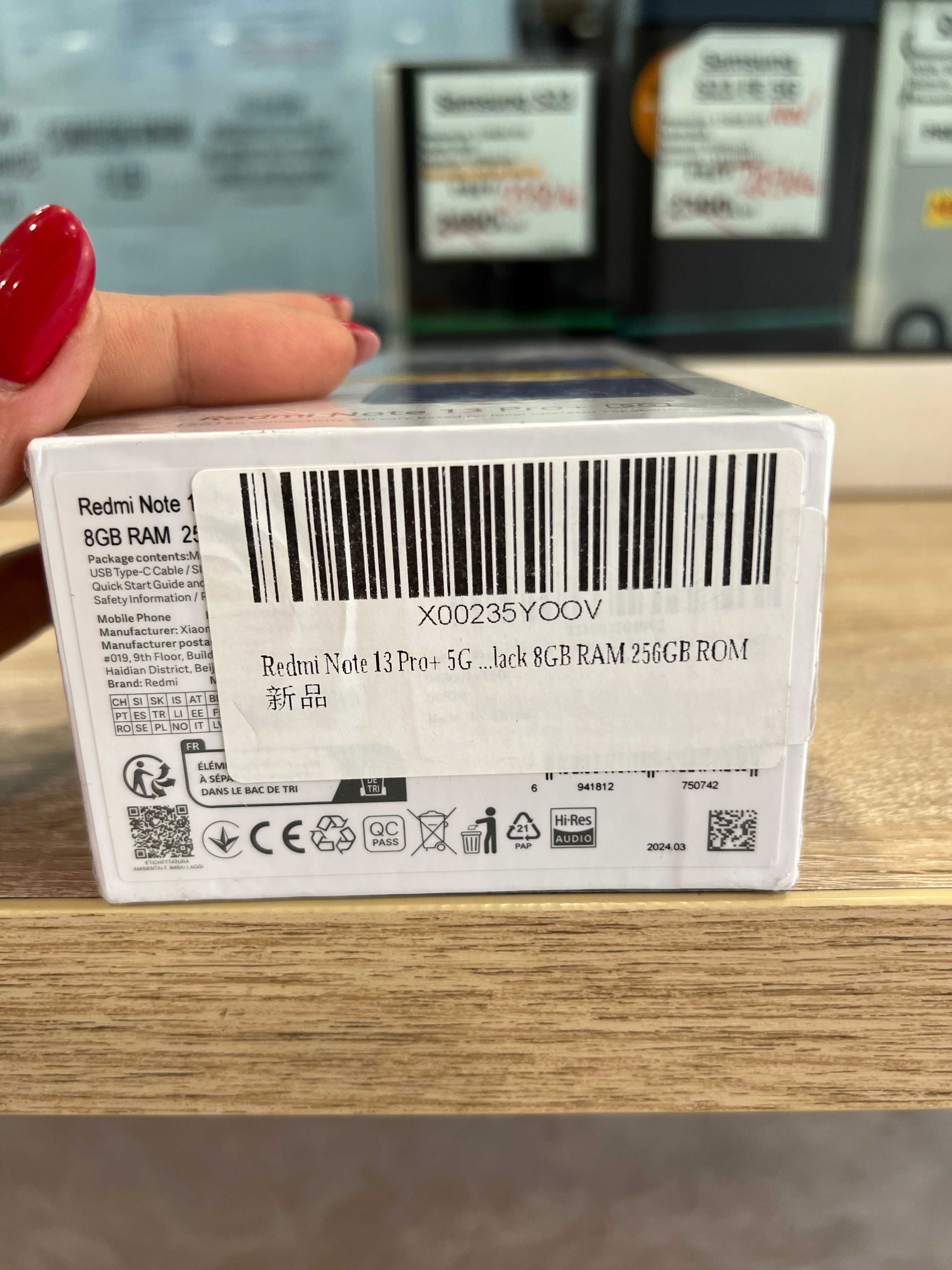 Xiaomi Redmi Note 13Pro Plus 5G, 256GB/8GB RAM, NOU/Sigilat!
