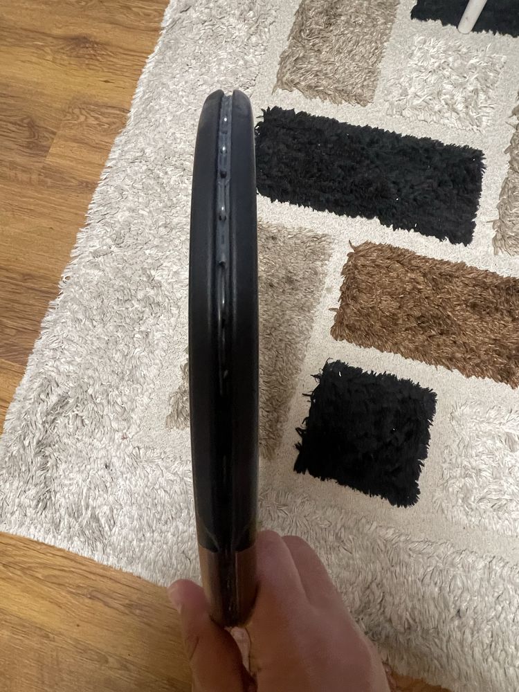 Wilson Blade v8