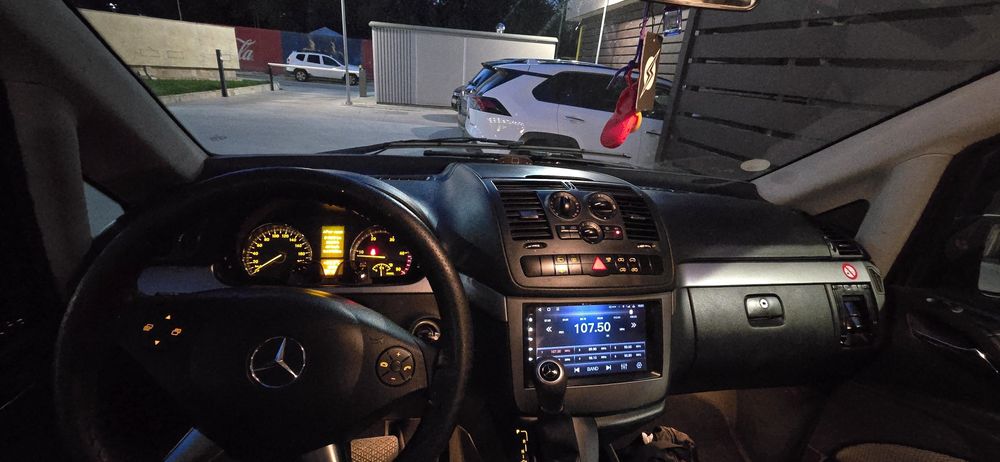 Mercedes Viano 2.2 w639 7+1