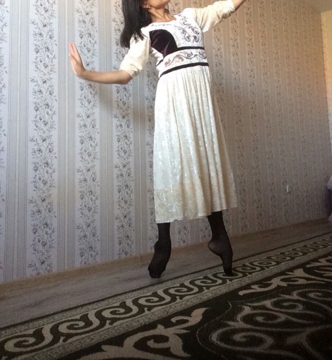 Продам платье в отличном состоянии