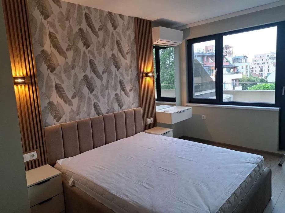 Дава се под наем Двустаен апартамент в Пловдив, Кършияка - 64 кв.м за 480 € - Снимка #2