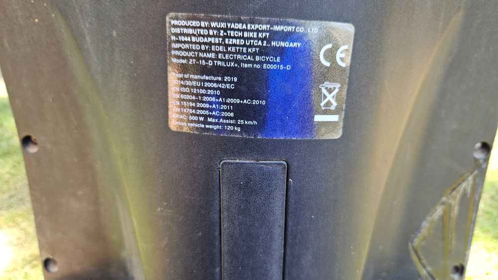 Vând tricicletă electrică Z-Tech – baterie nouă, preț negociabil!