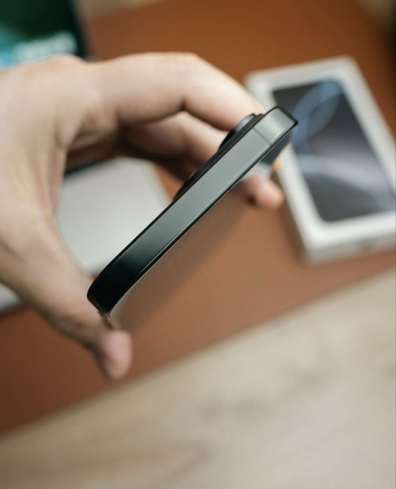 Iphone 16 pro Max ideal Z/ZA emkost 96%
