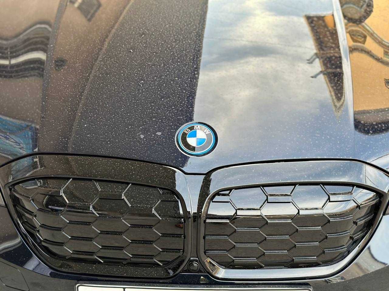 BMW - Полный Karbon Salon.Абрисовка и другие аксессуар