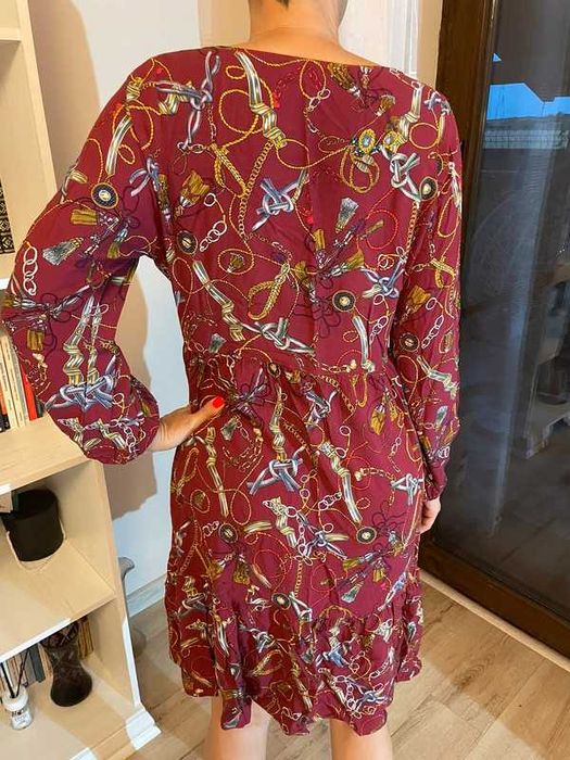 vand rochie din vascoza